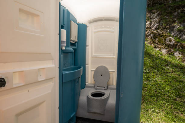 Best Portable Restroom Setup and Delivery  in Glasgow, VA